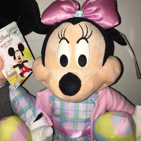 2021 Mickey & Minnie Standing Easter Greeters